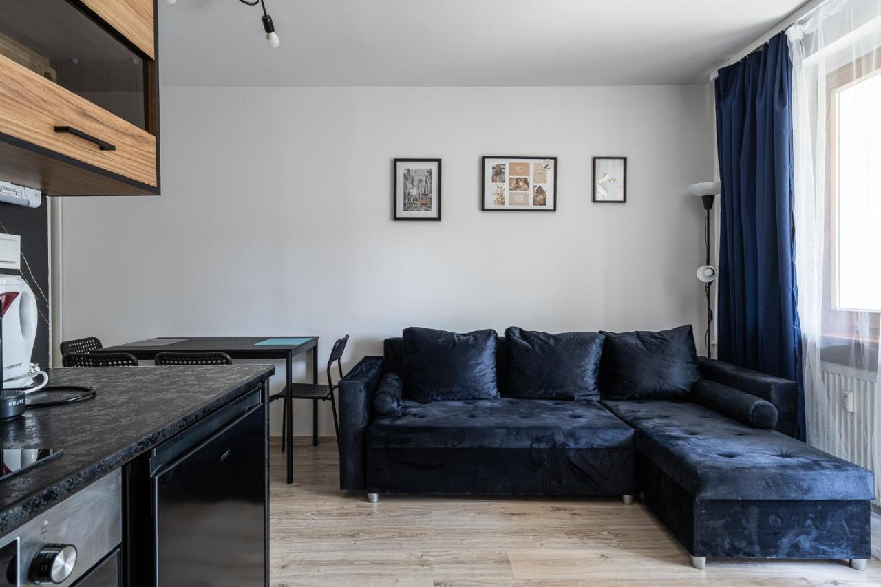 Rentplanet - Studio Dworcowa Vratislav Exteriér fotografie