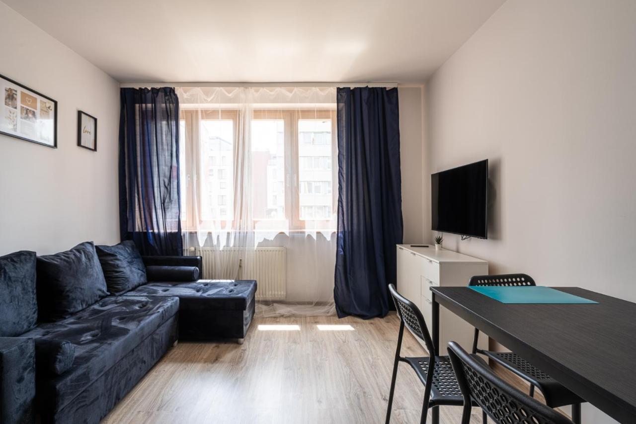 Rentplanet - Studio Dworcowa Vratislav Exteriér fotografie