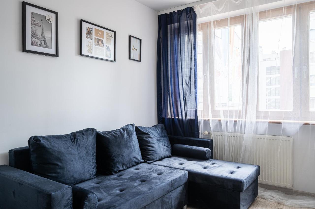 Rentplanet - Studio Dworcowa Vratislav Exteriér fotografie